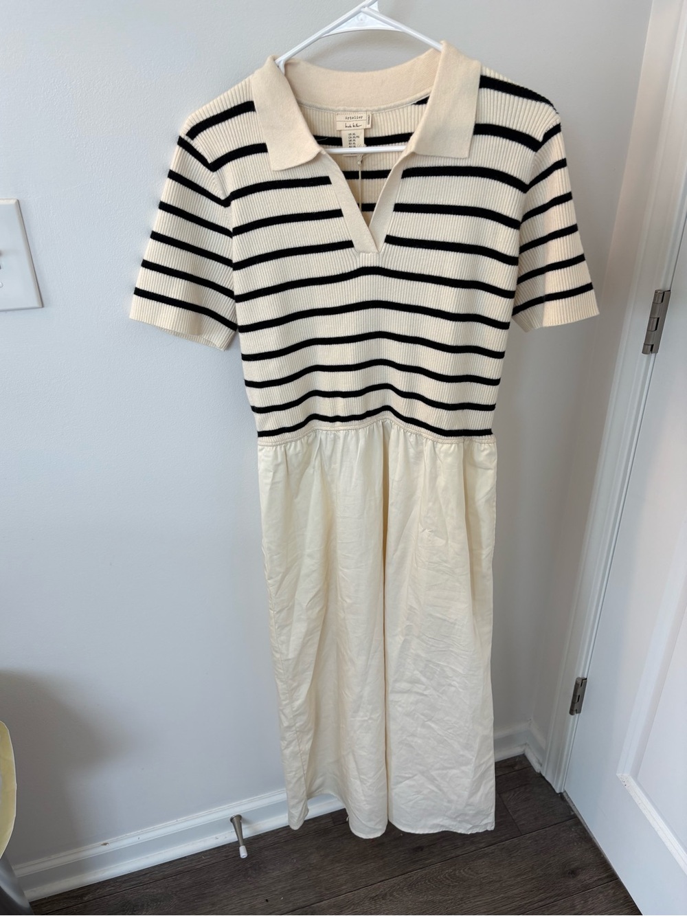 NWT Nicole Miller Cream and Black Striped Midi Dress